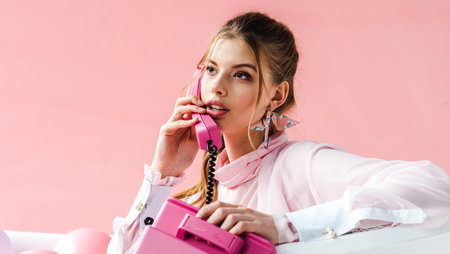 10 Tips for Practising Good Telephone Etiquette at Work