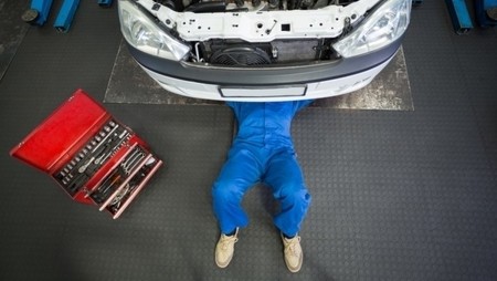 How to Become a Mechanic