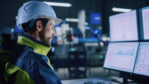 Power plant operator